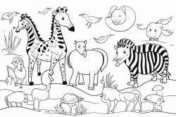 parque lleno de elementos como animales objetos para jugar y juegos divertidos